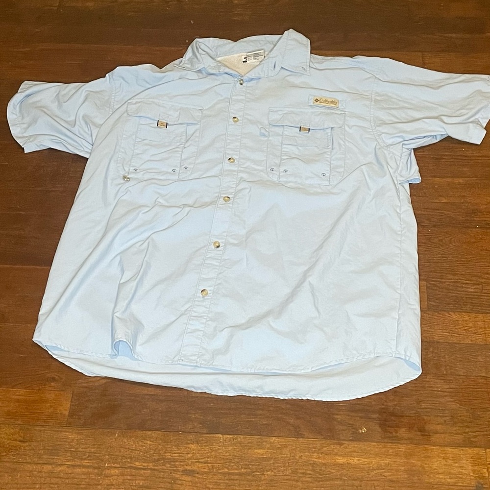 Columbia brand, size large